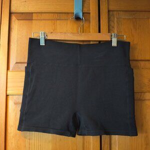 Cotton On Body Black High Waist Ribbed Yoga Shorts with Pockets Women Size Large